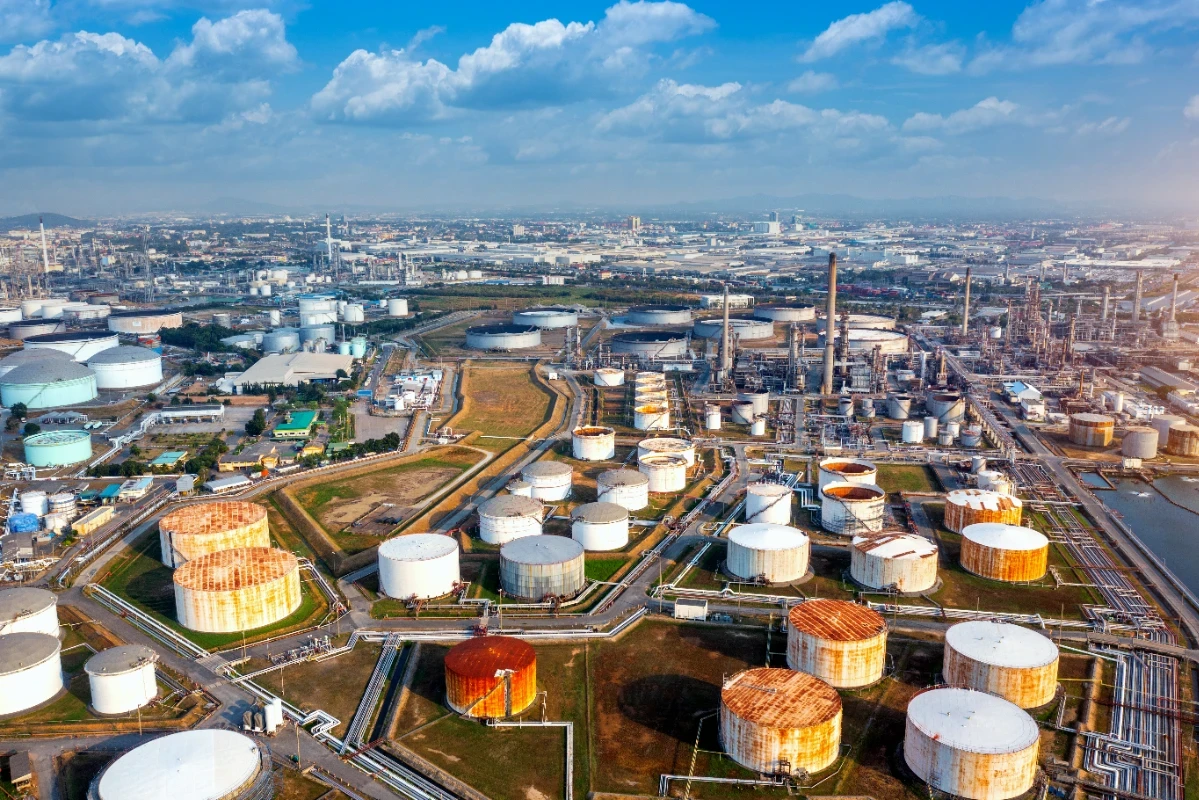 aerial view gas oil refinery oil industry
